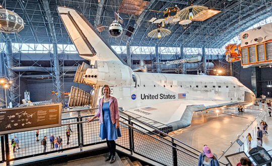 Bori in front of the Discovery space shuttle